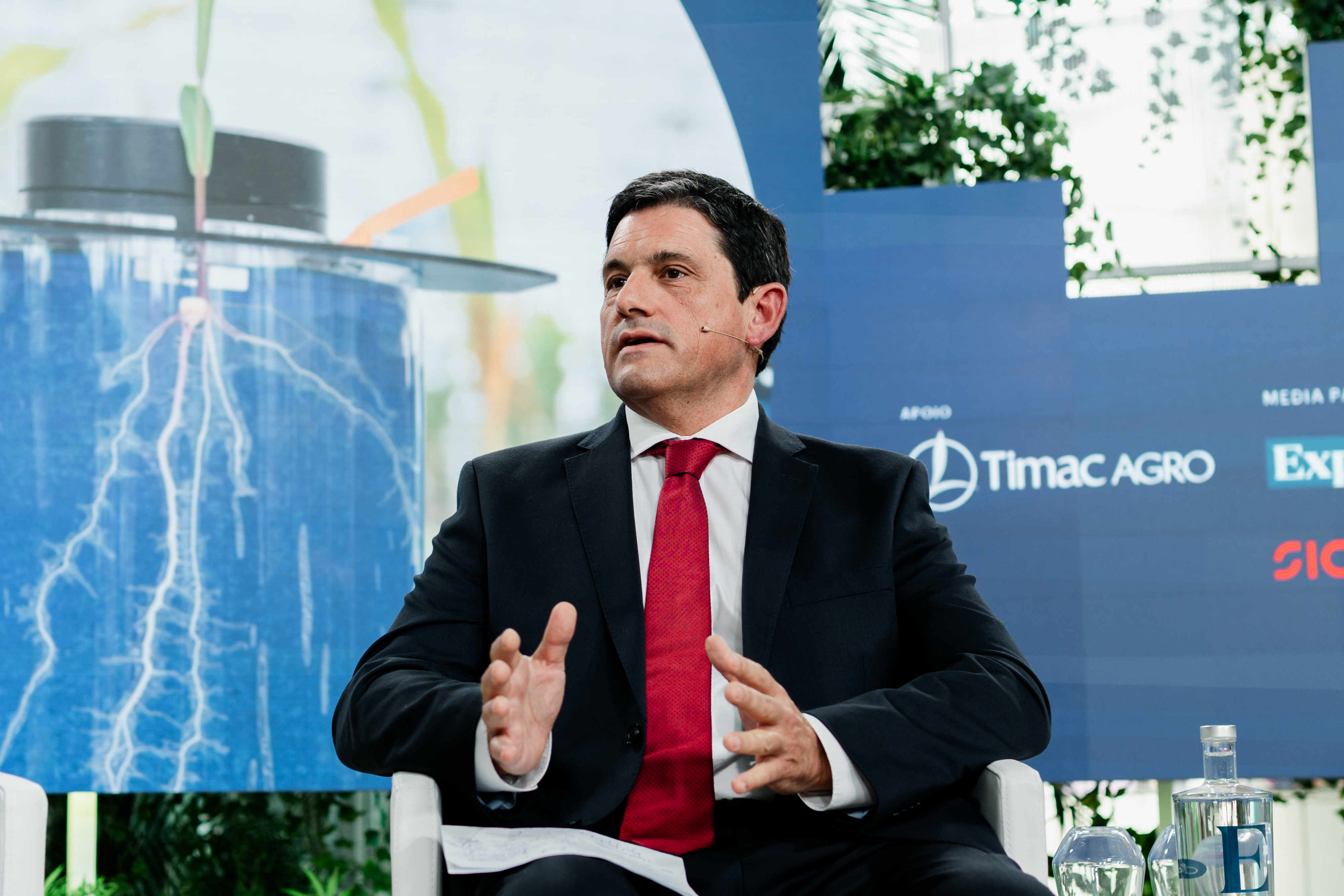 Prémio Inovação Agricultura distingue projetos que querem proteger os solos Prémio Inovação Agricultura distingue projetos que querem proteger os solos