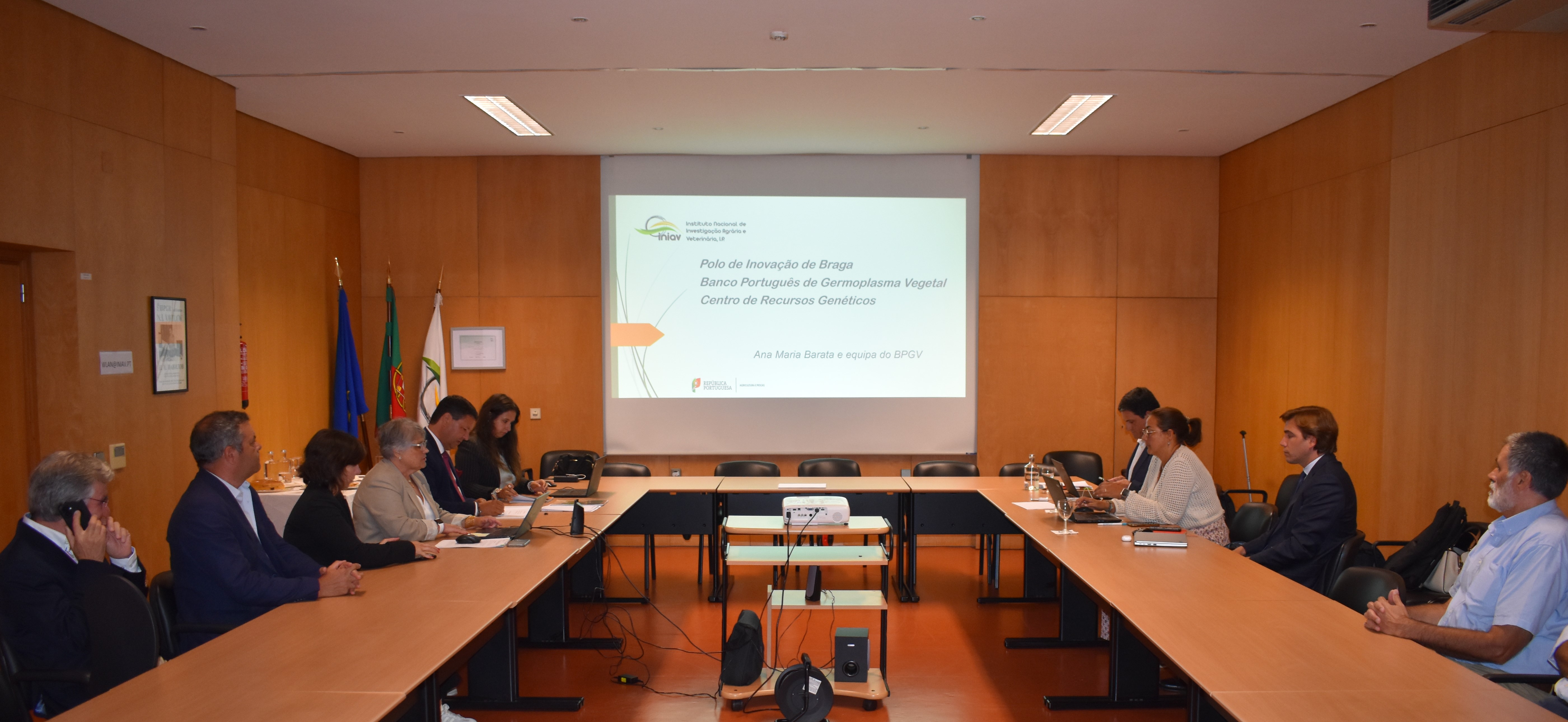 INIAV POLO DE INOVAÇÃO DE BRAGA recebe a visita do Senhor Secretário de Estado Eng.º João Moura 