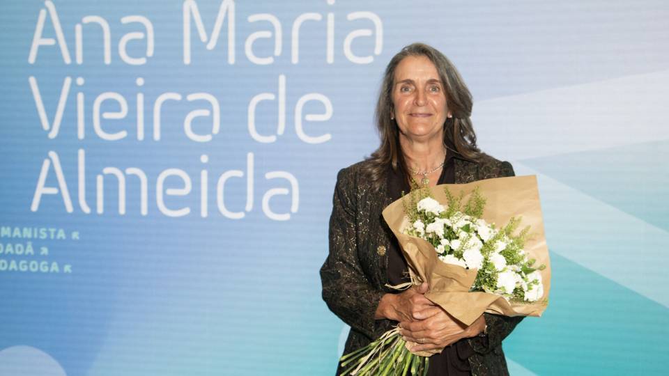 Investigadora Maria Alexandra Abreu Lima do MARE-ARNET & INIAV, I.P. é a  vencedora da 2ª Edição do Prémio Ana Maria Vieira de Almeida